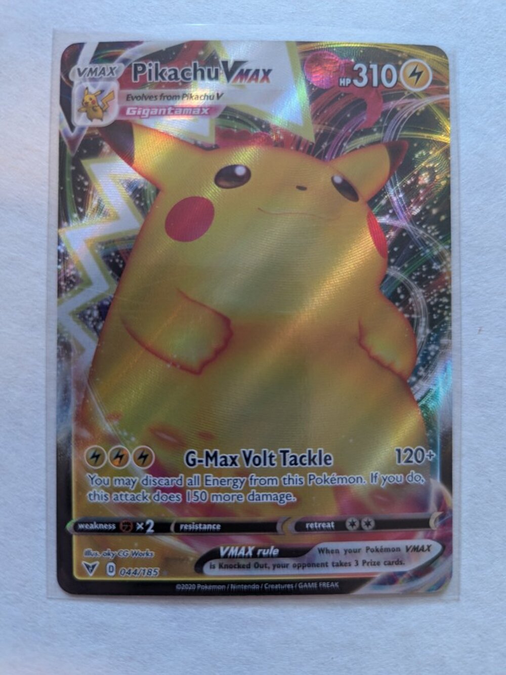 Pokemon Card Pikachu VMAX #044/185